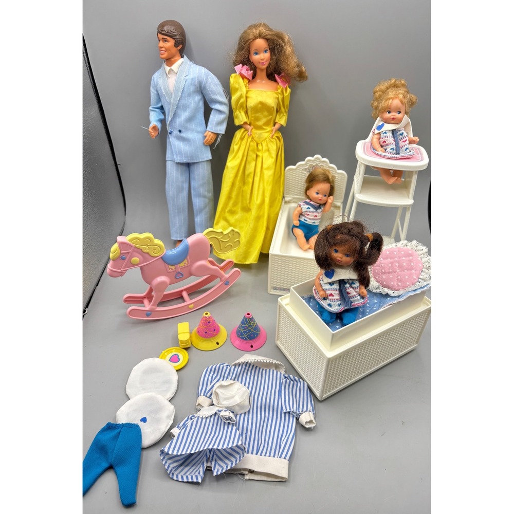 Vintage Heart Family Doll Lot Nursery Furniture Rocking‎ Horse 1980s